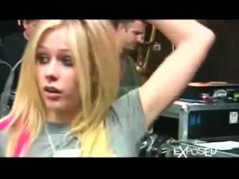 Avril Lavigne - Exposed (Documentary Part 1) 2525