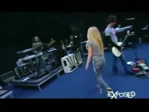 Avril Lavigne - Exposed (Documentary Part 1) 2047