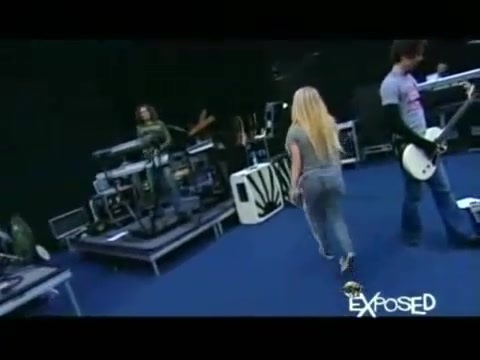 Avril Lavigne - Exposed (Documentary Part 1) 2056