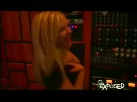 Avril Lavigne - Exposed (Documentary Part 1) 0673