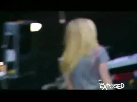 Avril Lavigne - Exposed (Documentary Part 1) 2086