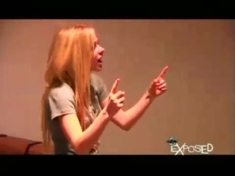 Avril Lavigne - Exposed (Documentary Part 1) 1206