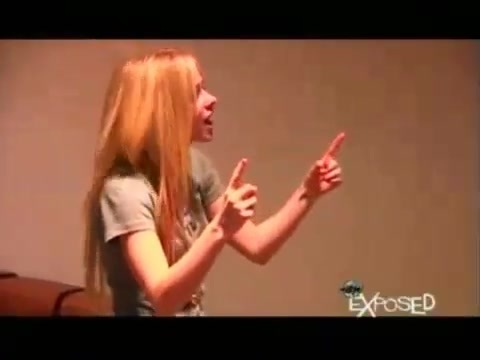 Avril Lavigne - Exposed (Documentary Part 1) 1207