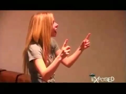 Avril Lavigne - Exposed (Documentary Part 1) 1212
