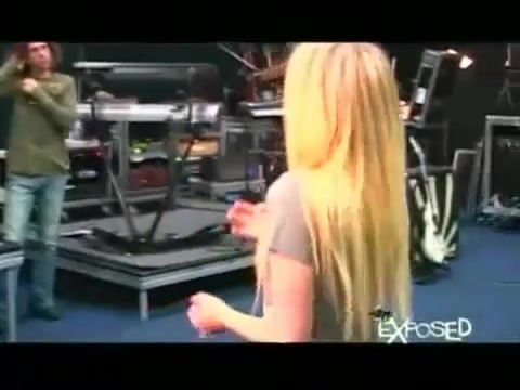 Avril Lavigne - Exposed (Documentary Part 1) 2180