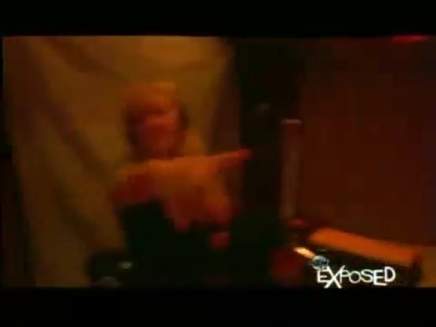 Avril Lavigne - Exposed (Documentary Part 1) 0327 - Avril - Lavigne - Exposed - Documentary - Part - 1