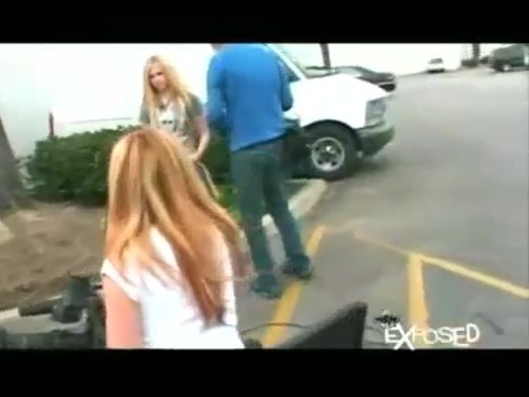 Avril Lavigne - Exposed (Documentary Part 1) 0827