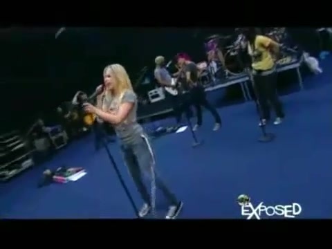 Avril Lavigne - Exposed (Documentary Part 1) 2709 - Avril - Lavigne - Exposed - Documentary - Part - 6
