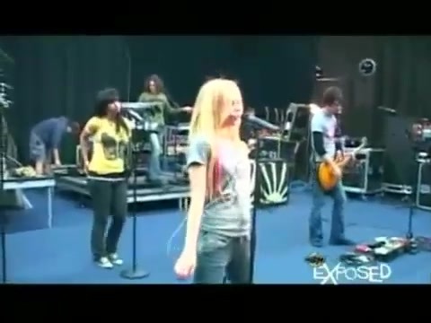 Avril Lavigne - Exposed (Documentary Part 1) 0377