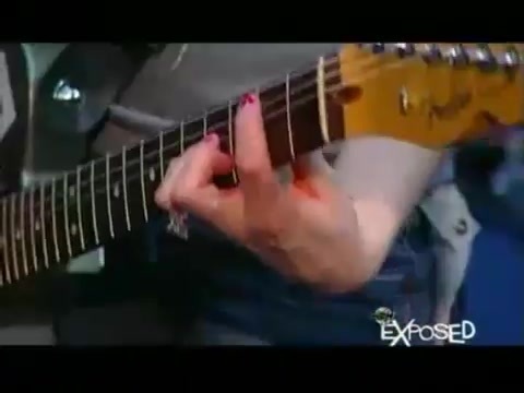 Avril Lavigne - Exposed (Documentary Part 1) 1359