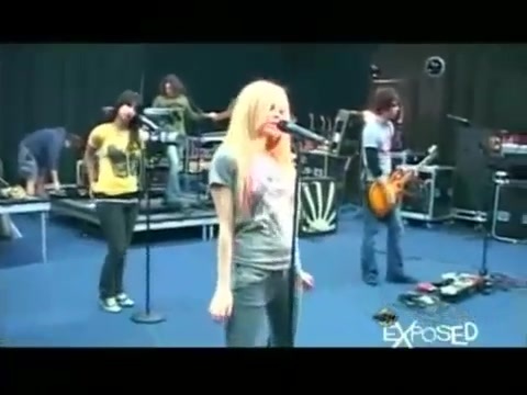 Avril Lavigne - Exposed (Documentary Part 1) 0384