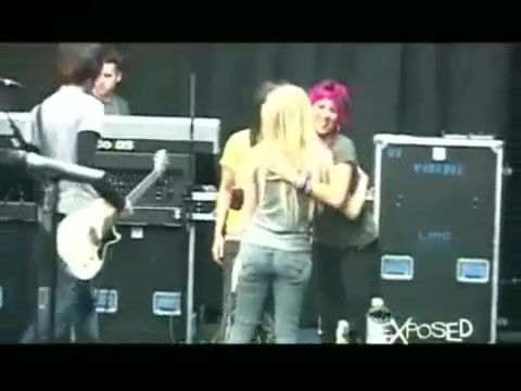Avril Lavigne - Exposed (Documentary Part 1) 1887 - Avril - Lavigne - Exposed - Documentary - Part - 4