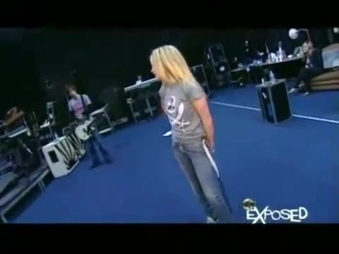 Avril Lavigne - Exposed (Documentary Part 1) 1923