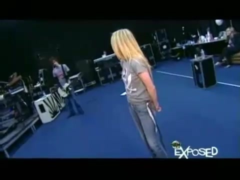 Avril Lavigne - Exposed (Documentary Part 1) 1930
