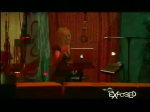 Avril Lavigne - Exposed (Documentary Part 1) 0495