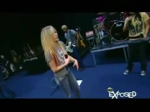 Avril Lavigne - Exposed (Documentary Part 1) 2887