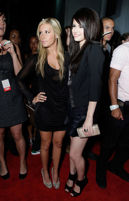normal_017 - 25 09 2009  7th Annual Teen Vogue Young Hollywood Party