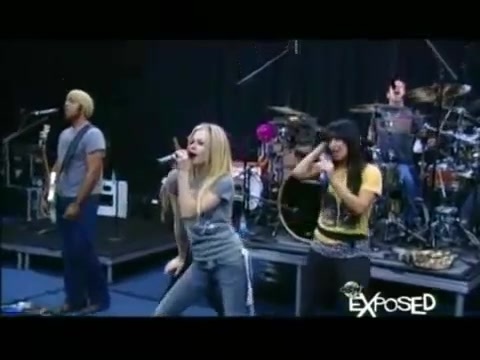 Avril Lavigne - Exposed (Documentary Part 1) 4045 - Avril - Lavigne - Exposed - Documentary - Part - 9