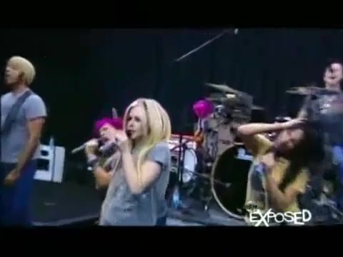 Avril Lavigne - Exposed (Documentary Part 1) 4049