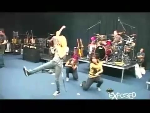 Avril Lavigne - Exposed (Documentary Part 1) 3095