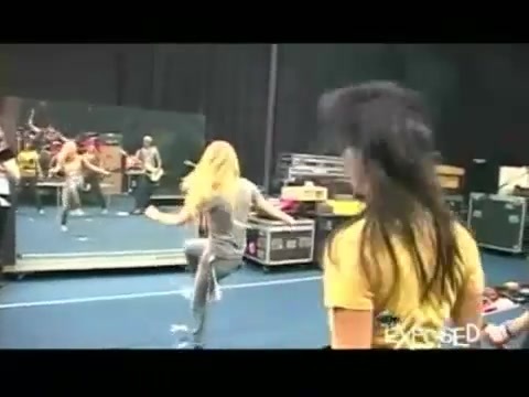 Avril Lavigne - Exposed (Documentary Part 1) 3107 - Avril - Lavigne - Exposed - Documentary - Part - 7