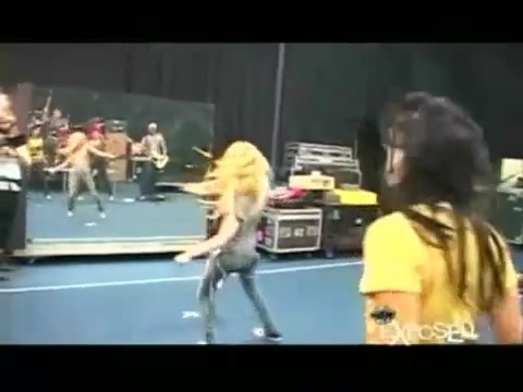 Avril Lavigne - Exposed (Documentary Part 1) 3110 - Avril - Lavigne - Exposed - Documentary - Part - 7