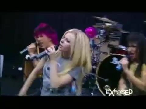 Avril Lavigne - Exposed (Documentary Part 1) 4090