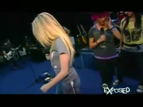 Avril Lavigne - Exposed (Documentary Part 1) 3121