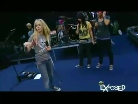 Avril Lavigne - Exposed (Documentary Part 1) 3190