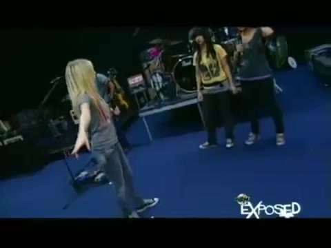 Avril Lavigne - Exposed (Documentary Part 1) 3212