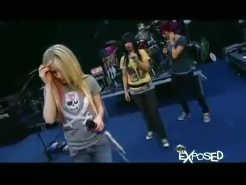 Avril Lavigne - Exposed (Documentary Part 1) 3252