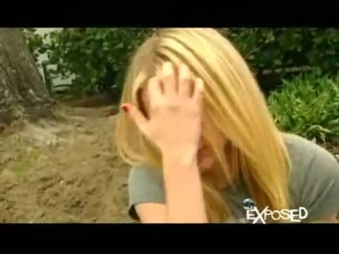 Avril Lavigne - Exposed (Documentary Part 1) 4189 - Avril - Lavigne - Exposed - Documentary - Part - 9