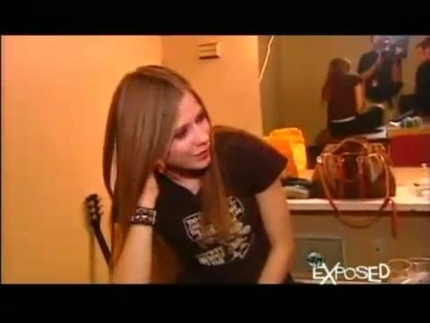 Avril Lavigne - Exposed (Documentary Part 1) 5653
