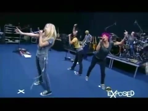 Avril Lavigne - Exposed (Documentary Part 1) 5186
