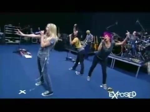 Avril Lavigne - Exposed (Documentary Part 1) 5187
