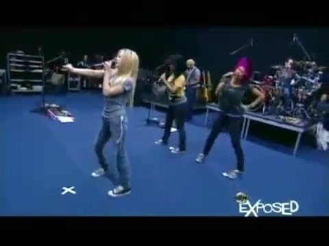 Avril Lavigne - Exposed (Documentary Part 1) 5196