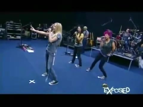 Avril Lavigne - Exposed (Documentary Part 1) 5202