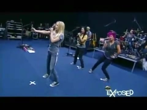 Avril Lavigne - Exposed (Documentary Part 1) 5204