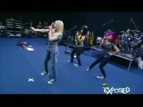 Avril Lavigne - Exposed (Documentary Part 1) 5206
