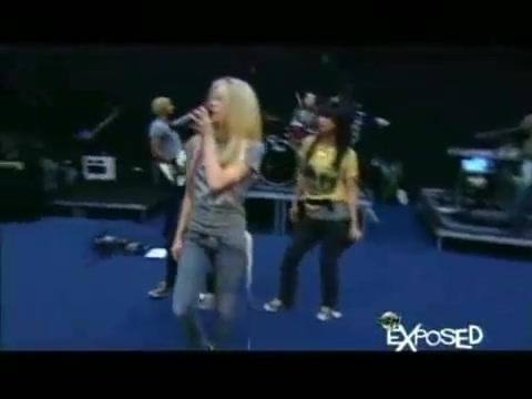 Avril Lavigne - Exposed (Documentary Part 1) 3746