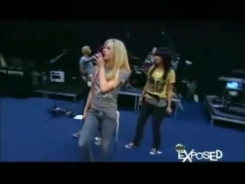 Avril Lavigne - Exposed (Documentary Part 1) 3748