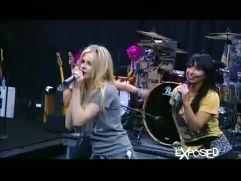 Avril Lavigne - Exposed (Documentary Part 1) 4270 - Avril - Lavigne - Exposed - Documentary - Part - 9
