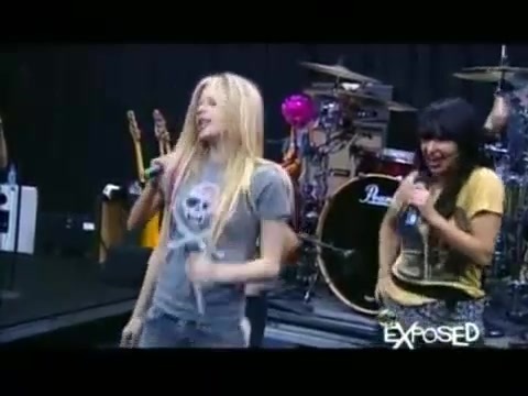 Avril Lavigne - Exposed (Documentary Part 1) 4280 - Avril - Lavigne - Exposed - Documentary - Part - 9