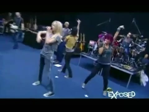 Avril Lavigne - Exposed (Documentary Part 1) 5256