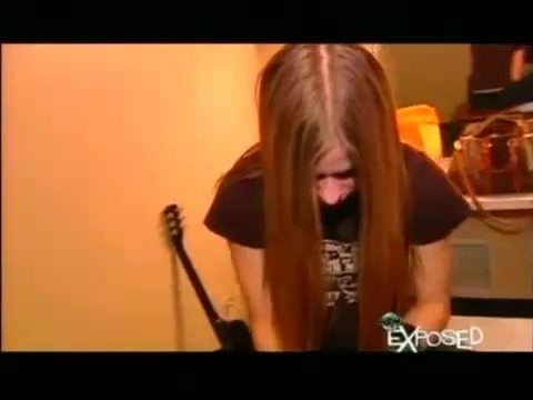 Avril Lavigne - Exposed (Documentary Part 1) 5755