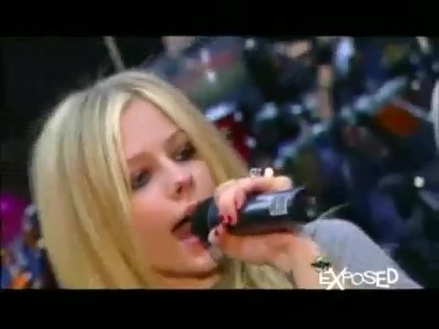 Avril Lavigne - Exposed (Documentary Part 1) 3385