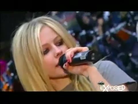 Avril Lavigne - Exposed (Documentary Part 1) 3390