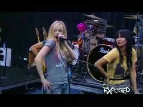 Avril Lavigne - Exposed (Documentary Part 1) 4319