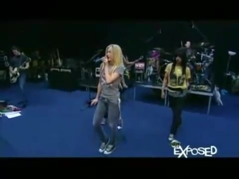 Avril Lavigne - Exposed (Documentary Part 1) 3820