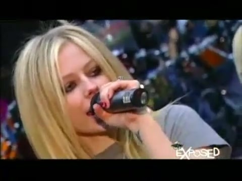Avril Lavigne - Exposed (Documentary Part 1) 3399